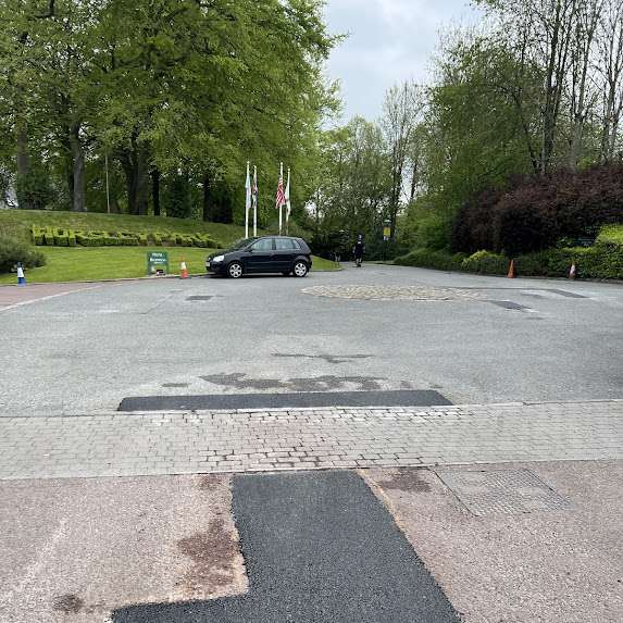 Hotel tarmac driveway